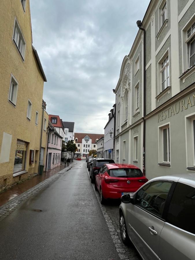 Zimmer Zum Vermieten Direkt An Der Donau Und Am Schloss Neuburg an Der Donau Εξωτερικό φωτογραφία
