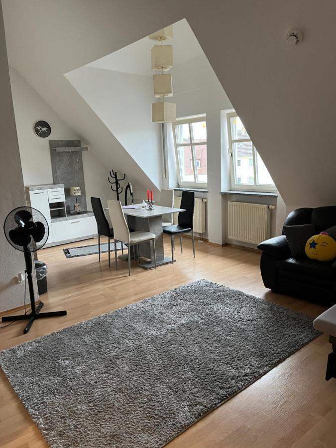 Zimmer Zum Vermieten Direkt An Der Donau Und Am Schloss Neuburg an Der Donau Εξωτερικό φωτογραφία